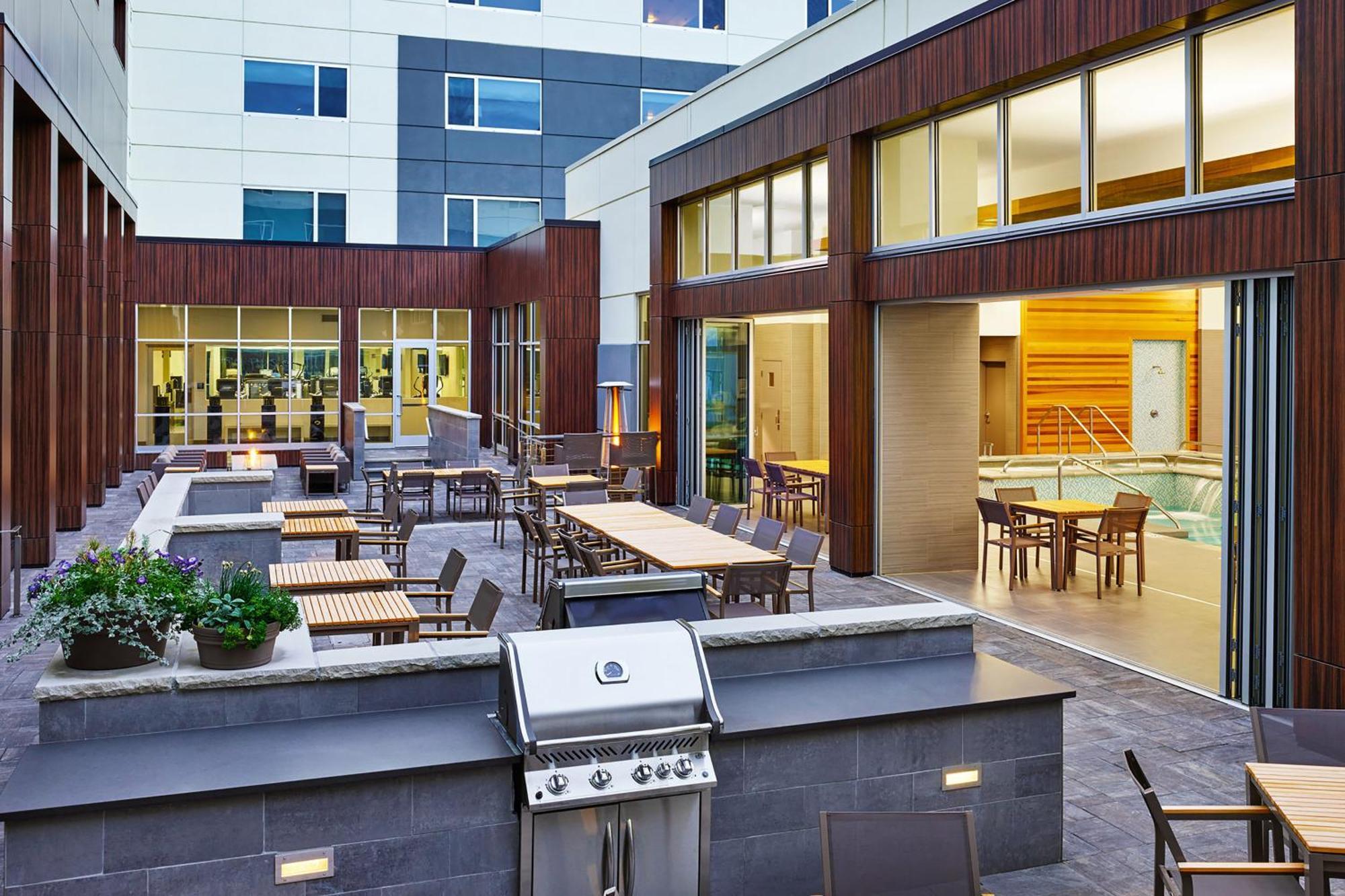 Element Fargo Hotel West Fargo Exterior photo