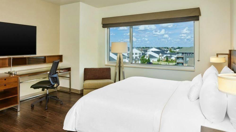 Element Fargo Hotel West Fargo Exterior photo
